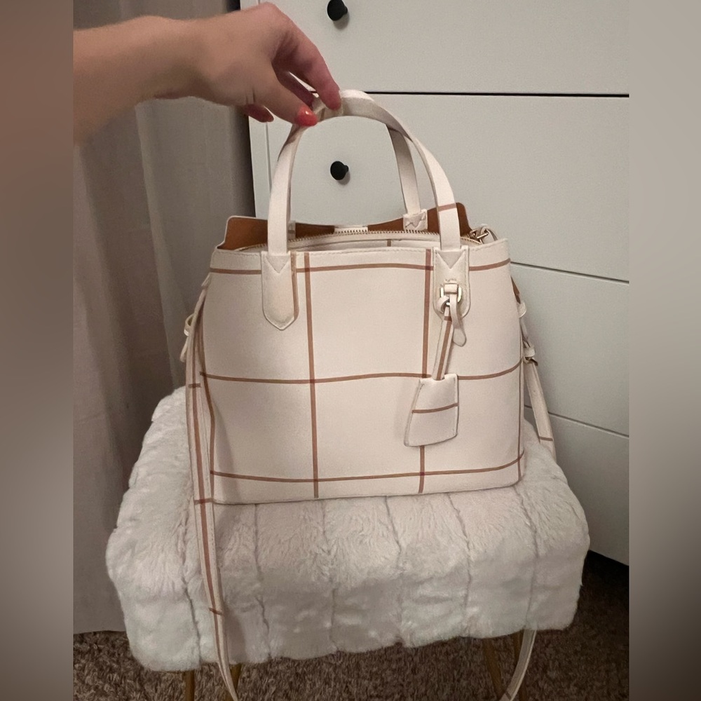 White purse